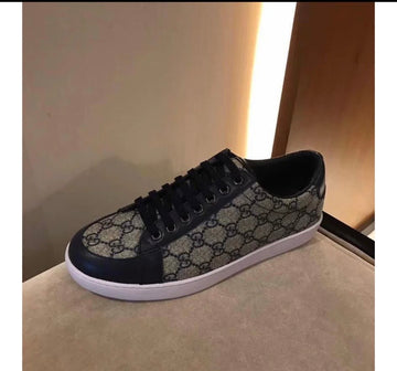 SNEAKERS 001