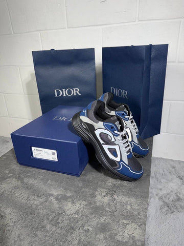 HOODIE + SHOES 14850