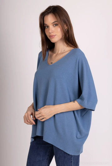 Ultrafined Oversize V -neck sweater